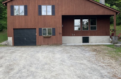 Stratton Mountain House | Stratton Mountain home in downtown Winhall