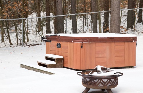 Jamaica House | Stratton Spectacular - March Ski Dates Available !