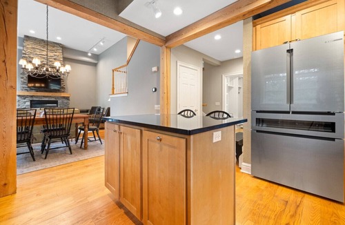 Stratton Mountain Villa | Stratton Springs Well Appointed Private Shuttle