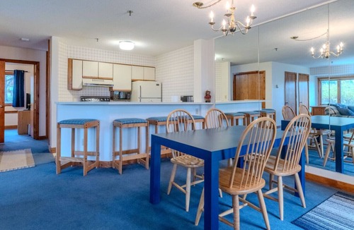 Stratton Mountain Apartment | Stratton walk on/off, walk to village, fireplace