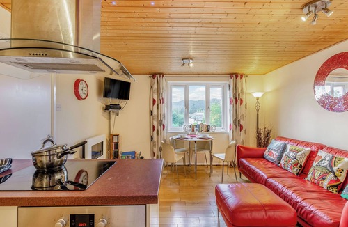 Bowness-on-Windermere Cottage | Strawberries And Cream