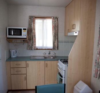 Shepparton Resort | Strayleaves Caravan Park