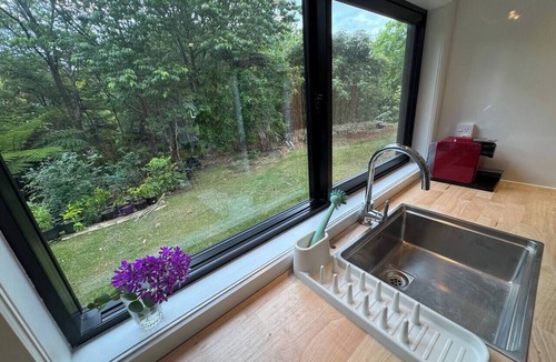 Coromandel House | Stream-side Cottage, Driving Creek