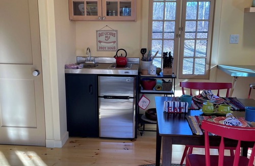 Buskirk Cabin | Streamside Rustic cabin