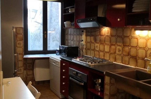Secteur 2 House | Street duplex downtown Grenoble