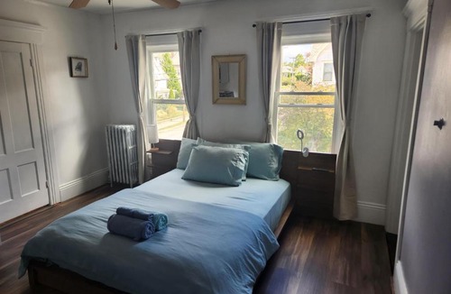 Manchester Apartment | Street side studio apartment