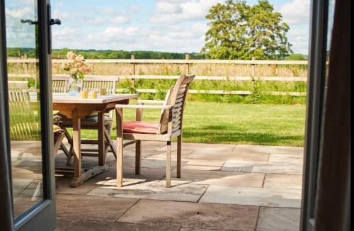 Woodfalls House | Stride’s Barn