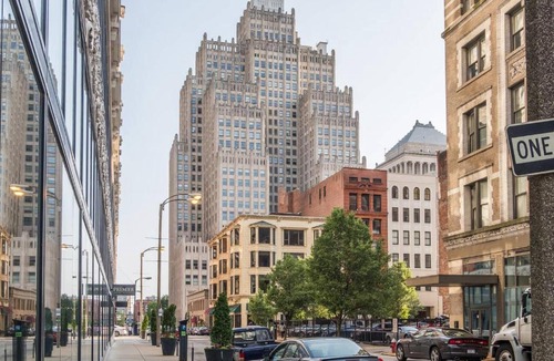Downtown West Apartment | Striking 1BR Apt in Downtown Loft District