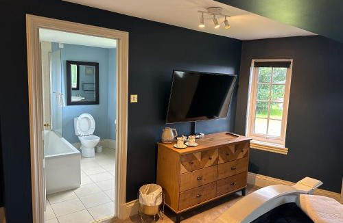 Hayton Hotel | String Of Horses