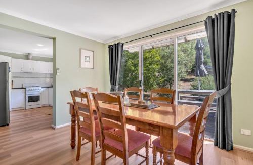 Strath Creek House | Stringybark, Halls on Falls Homestead