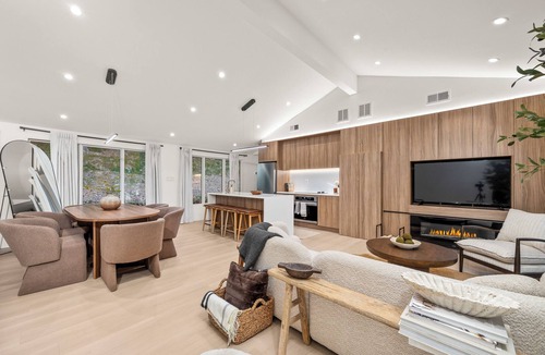 Freehold House | Striped Bass Lodge at Carter Bridge Estate