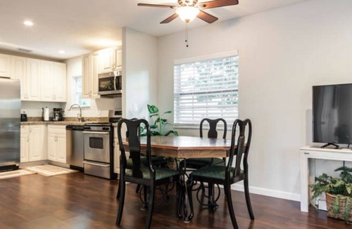 Delray Beach House | Stroll to Downtown House