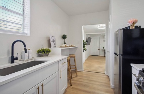 Denver Heights Apartment | Stroll to the Dome: Sleek 1BR near Downtown