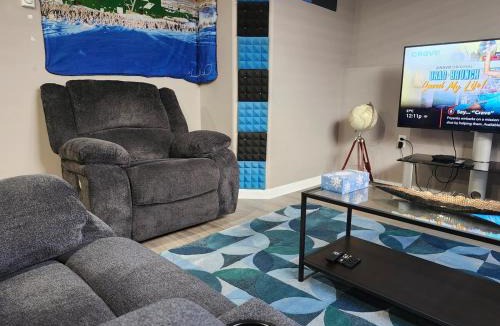 North Industrial Apartment | Stromberg Court