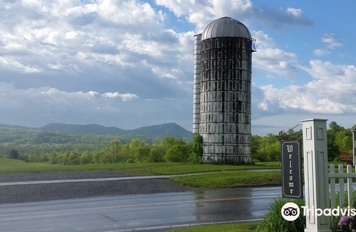 Vergennes Hotel | Strong House Inn