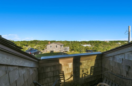 South Wellfleet House | Stronghold on the Atlantic Ocean