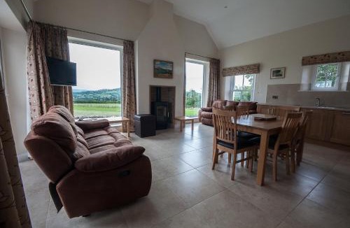 Strabane House | Strule Cottage