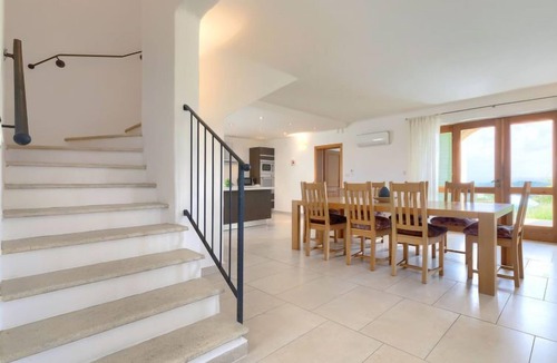Baredine House | Stuartma by Interhome