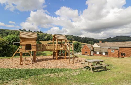 Tirabad House | Stud Farm House