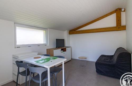 Saint-Christophe-la-Couperie House | Studio cosy avec terrasse en campagne, proche Nantes - FR-1-622-109