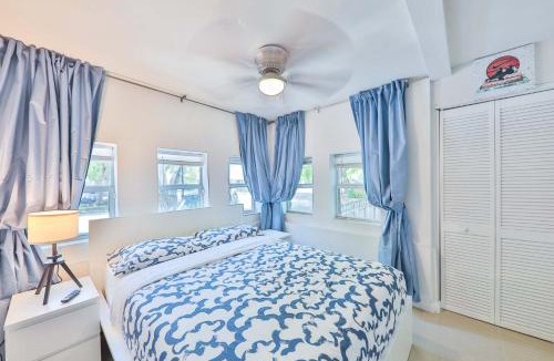 Parkside House | Student Villa House STR-2000