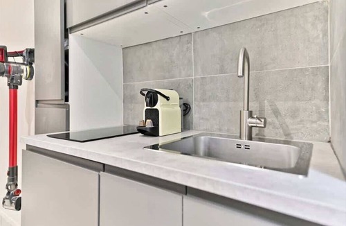 Bonne-Nouvelle Apartment | Studette 12m² Paris Centre – Pratique & Central