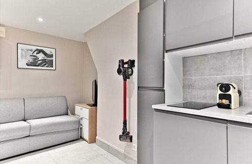 Bonne-Nouvelle Apartment | Studette 12m² Paris Centre – Pratique & Central