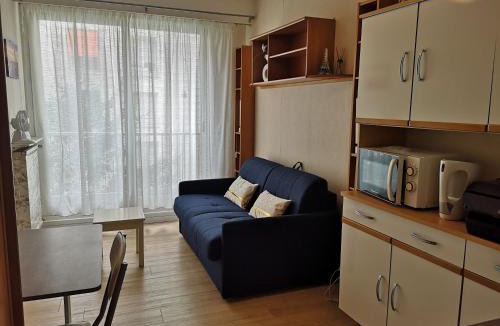 16th Arrondissement Apartment | Studette meublée, Ranelagh Paris 16e