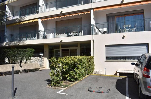Greoux-les-Bains Apartment | Studio à 100 mètres des Thermes