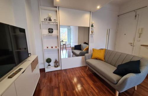 Sartrouville Apartment | Studio à 2 pas de la gare