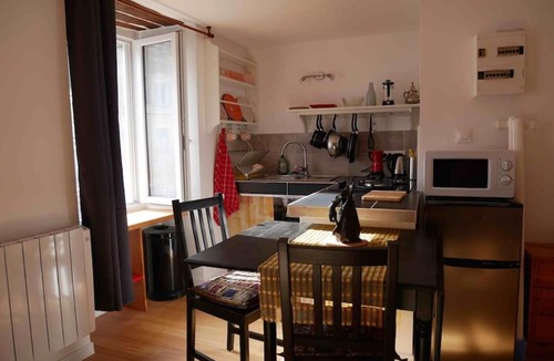 Le Palais Apartment | Studio à 200M à pieds de l'embarcadère