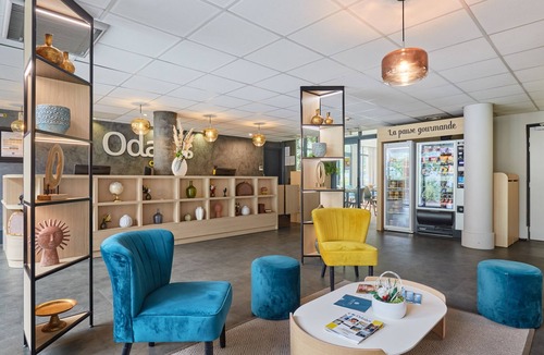Feuillat Desgenettes Apartment | Studio à 5 Mins du Métro | Wi-Fi GRATUIT