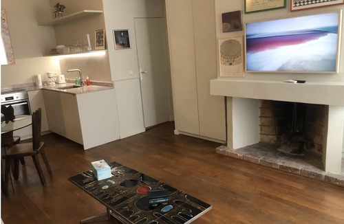 Quartier Sainte-Avoye Apartment | Studio à Beaubourg, Paris