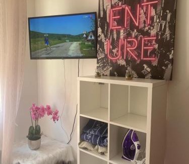 Fontenay-Mauvoisin Apartment | Studio à mantes