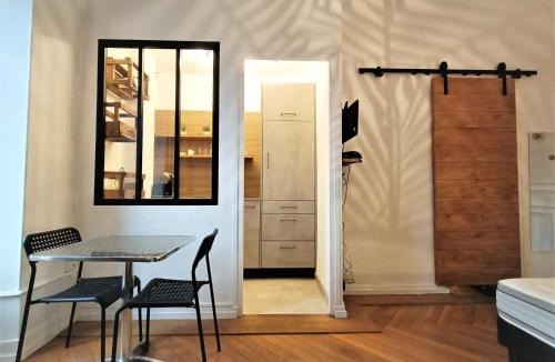 Aix-les-Bains City Center Apartment | Studio élégant, confortable avec WiFi, proche parc - FR-1-555-59