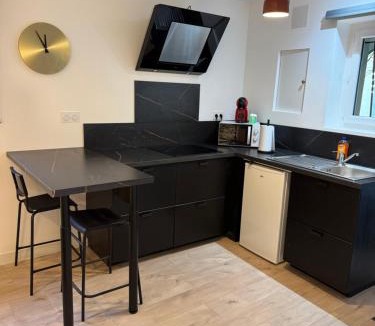Mont-de-Marsan Apartment | Studio Éloi Ducom - Mont de Marsan