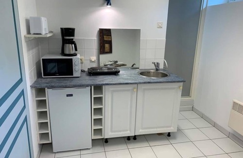 Champagne House | Studio Équipé au Calme Proche Toutes Commodités