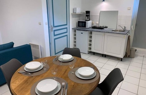 Champagne House | Studio Équipé au Calme Proche Toutes Commodités