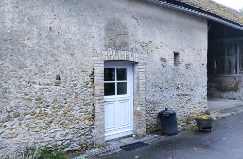 Champagne House | Studio Équipé au Calme Proche Toutes Commodités