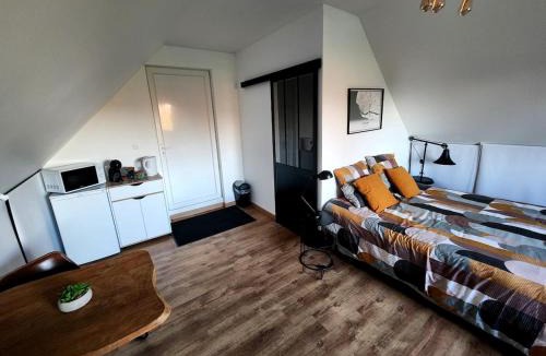 Criquetot-lʼEsneval Apartment | Studio Étretat GR21 Gîte nature les Châtaigniers