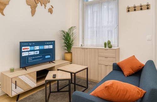 Seclin Apartment | Studio évasion! Cosy & practical in Seclin Centre