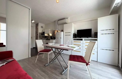 Greoux-les-Bains Apartment | Studio - 1/2 persons - Gréoux-les-Bains