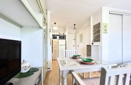 Greoux-les-Bains Apartment | Studio - 1/2 persons - Gréoux-les-Bains