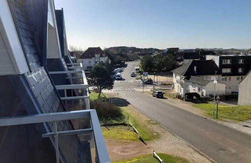 Stella-Plage Apartment | Studio 1 - 4 pers 300m from the beach with sea view