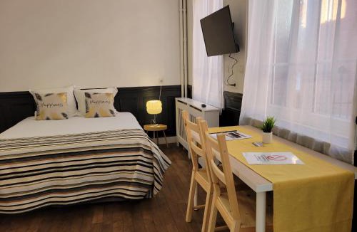 Cambrai Apartment | Studio 1 du Temple Hyper Centre