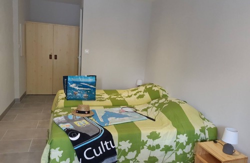 Taussat Apartment | Studio 1 - independence and freedom