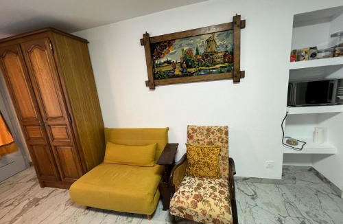 Oltingue Apartment | Studio 1 room 25 sqf