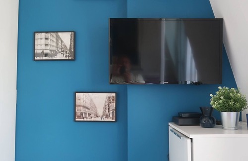 Epinettes Apartment | Studio 10 m2 - Coeur Batignolles - Near Champs Elysées & Montmartre