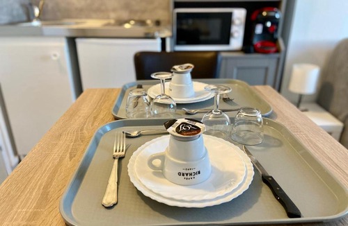 Conflans-en-Jarnisy Apartment | Studio 102 Immeuble persévérance