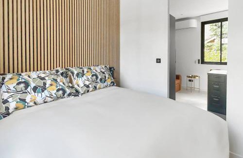 Quartier des Eaux-Claires Apartment | Studio 102 - Premium, Climatisation, Garage